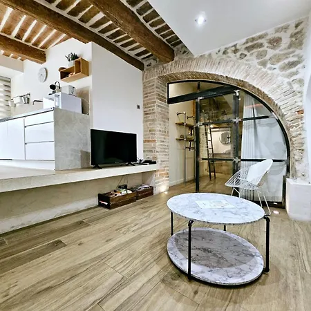 Apartment Le Bain Mediterraneen - Joli T2 Dans Le Vieil Antibes